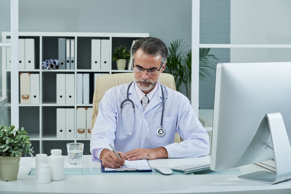 Doctors in Govt. Hospitals can only prescribe Generics
