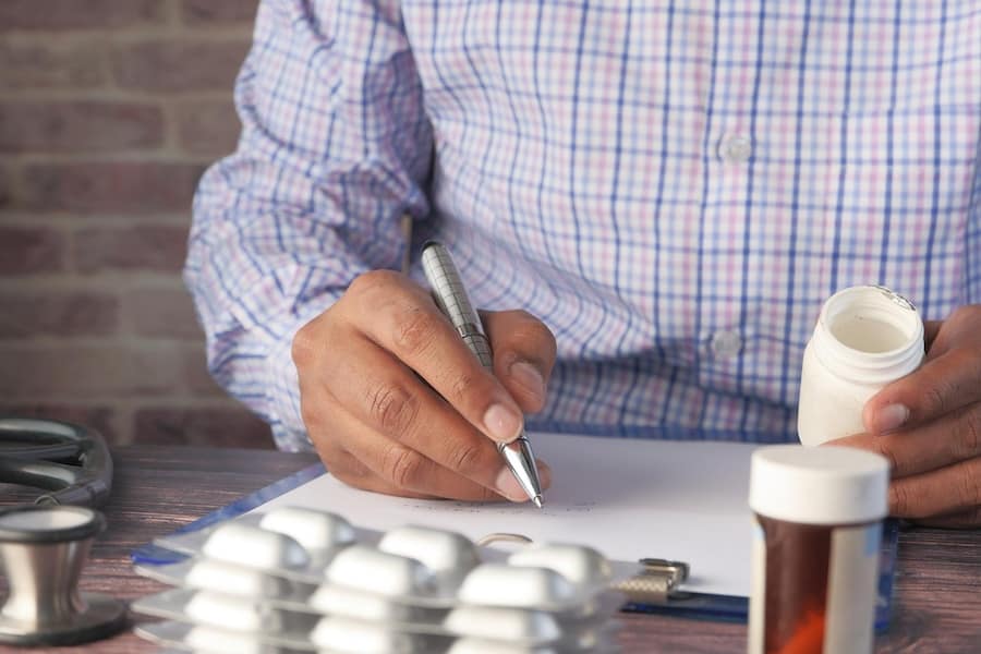 Why do Doctors Prescribe Brand Name Drugs? Are there reasons other than commission?
