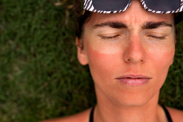How to Remove Tan from Face